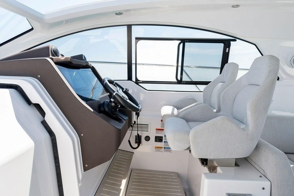 2021 Azimut 45