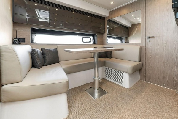 SIRENA 45ft Azimut Yacht For Sale