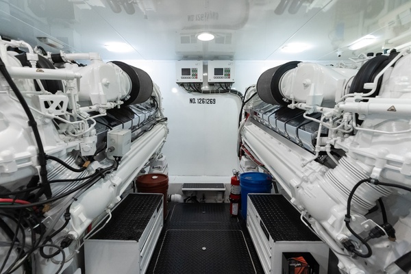 VICTORY 82ft Viking Yacht For Sale