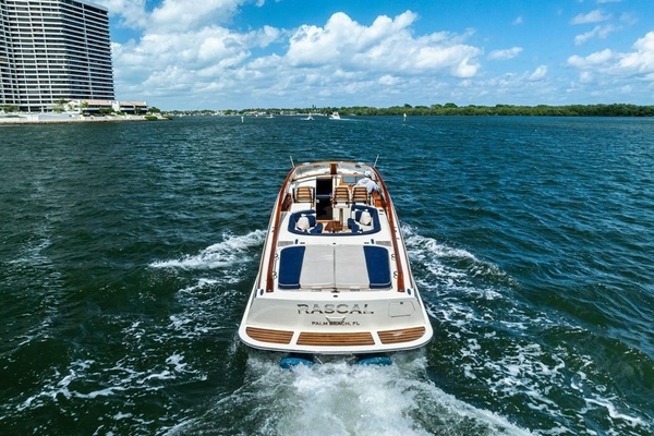 Photo of the 2008 Hinckley Talaria 38R "RASCAL"