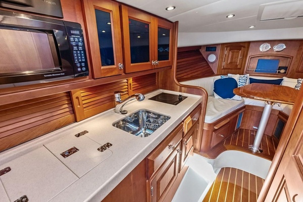 RASCAL 39ft Hinckley Yacht For Sale