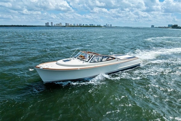Photo of the 2008 Hinckley Talaria 38R "RASCAL"