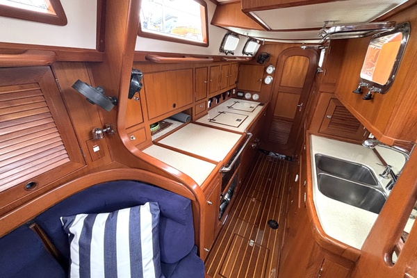 Windhorse 49ft Hylas Yacht For Sale