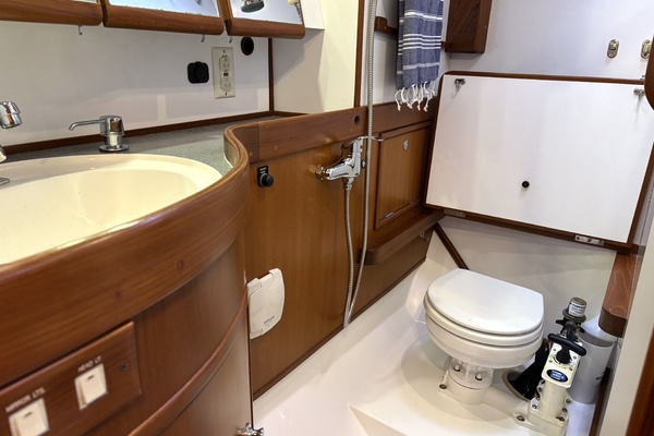 Windhorse 49ft Hylas Yacht For Sale