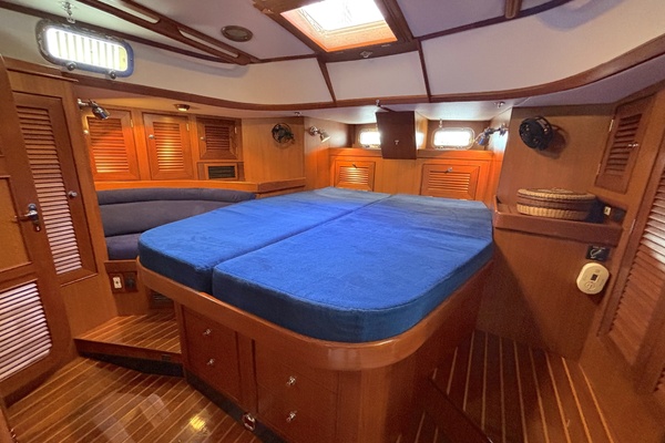 Windhorse 49ft Hylas Yacht For Sale