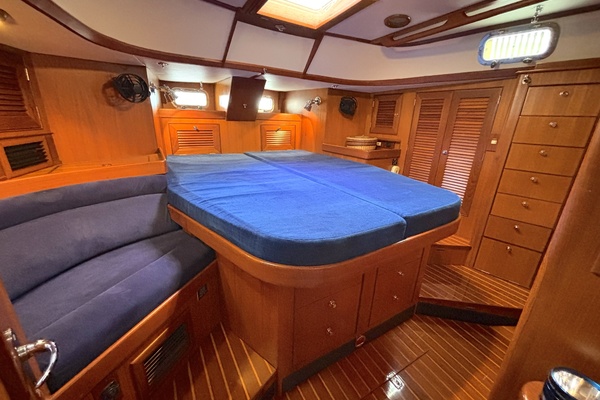 Windhorse 49ft Hylas Yacht For Sale