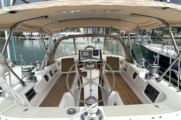 Windhorse 49ft Hylas Yacht For Sale