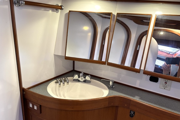 Windhorse 49ft Hylas Yacht For Sale