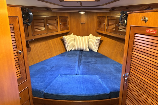 Windhorse 49ft Hylas Yacht For Sale