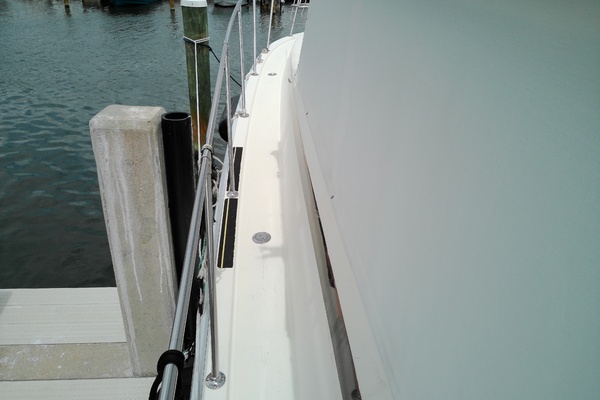 44ft Viking Yacht For Sale