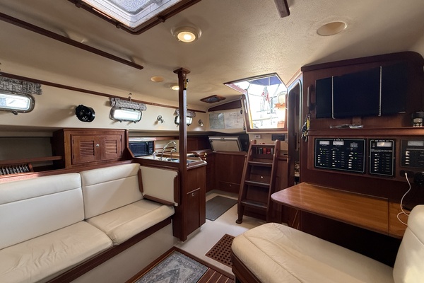 Makai 38ft Island Packet Yacht For Sale