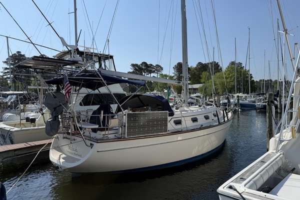 Makai 38ft Island Packet Yacht For Sale