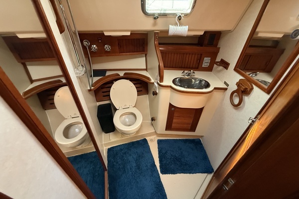 Island Packet 380 Yacht For Sale