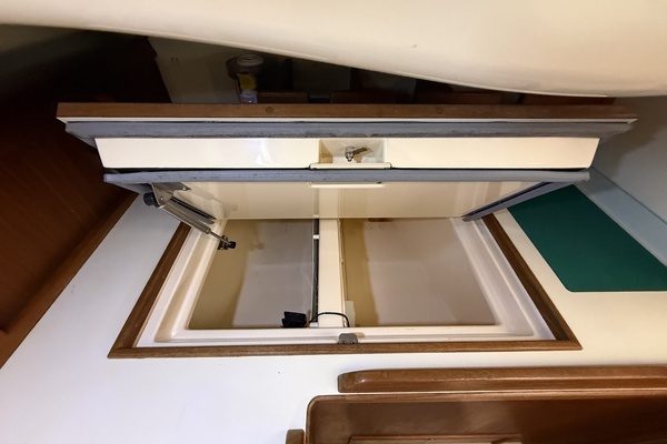 Island Packet 380 Yacht For Sale