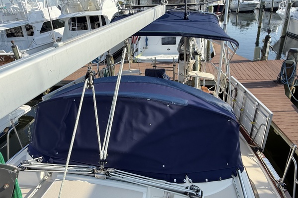 Makai 38ft Island Packet Yacht For Sale