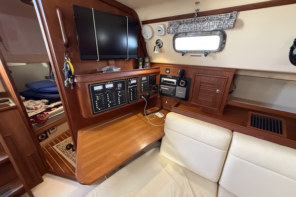 Makai 38ft Island Packet Yacht For Sale