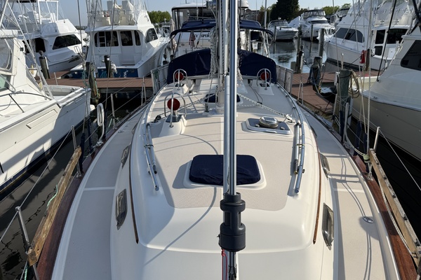 Makai 38ft Island Packet Yacht For Sale