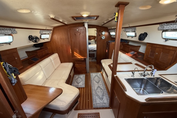 Makai 38ft Island Packet Yacht For Sale