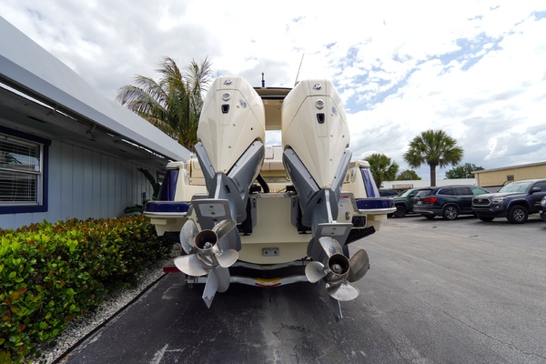 31ft Chris Craft Yacht For Sale