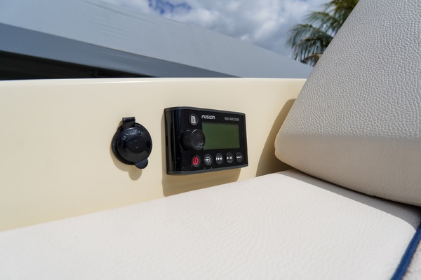 31ft Chris Craft Yacht For Sale