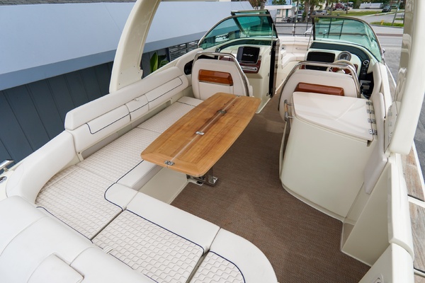 31ft Chris Craft Yacht For Sale