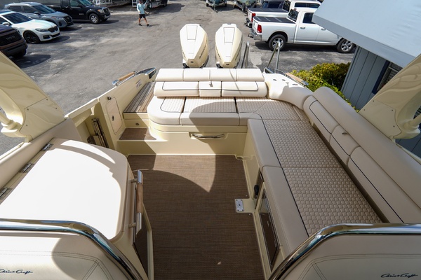 31ft Chris Craft Yacht For Sale