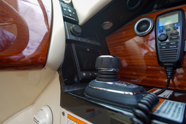 31ft Chris Craft Yacht For Sale