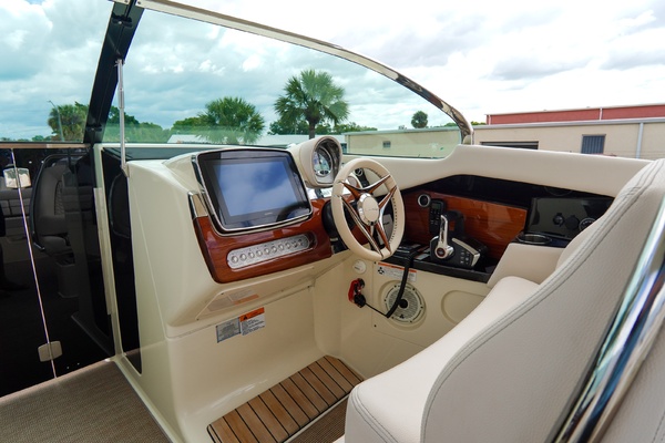 31ft Chris Craft Yacht For Sale