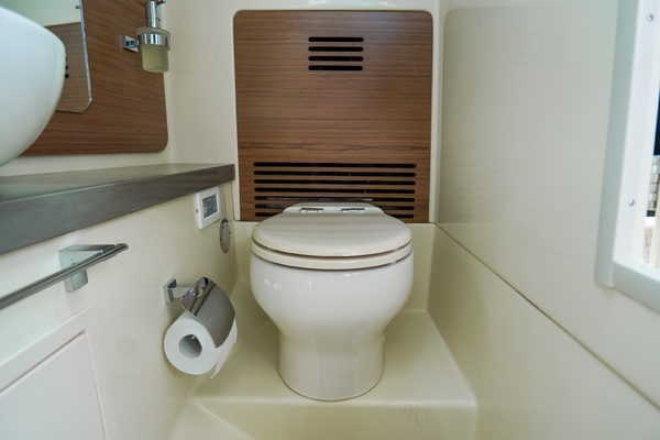 31ft Chris Craft Yacht For Sale