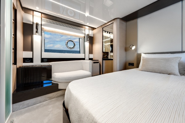 Sunset 8 80ft Azimut Yacht For Sale