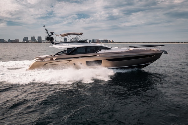 Photo of the 2024 Azimut S8 "Sunset 8"