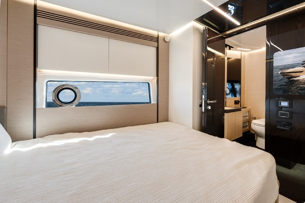 Sunset 8 80ft Azimut Yacht For Sale