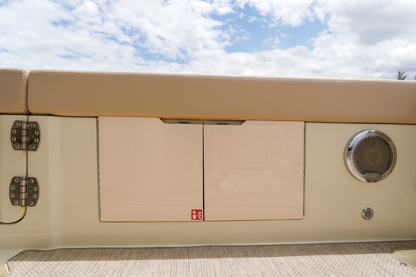 31ft Chris Craft Yacht For Sale