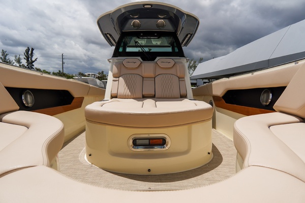 31ft Chris Craft Yacht For Sale