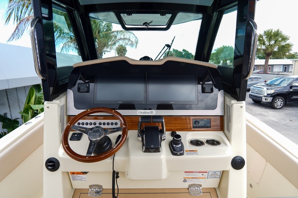 31ft Chris Craft Yacht For Sale