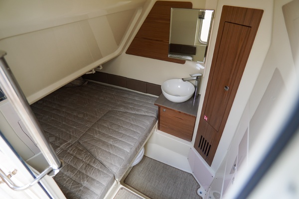 31ft Chris Craft Yacht For Sale