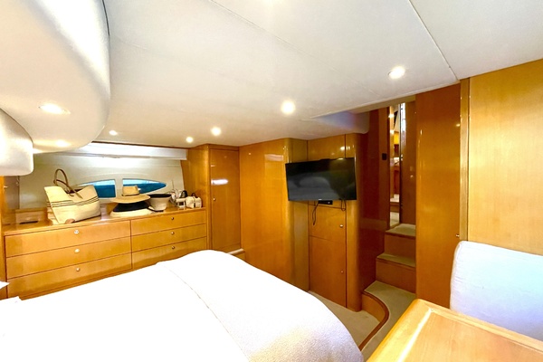 Pachanga 58ft Uniesse Yacht For Sale