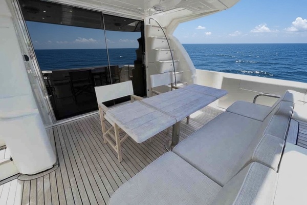 Pachanga 58ft Uniesse Yacht For Sale