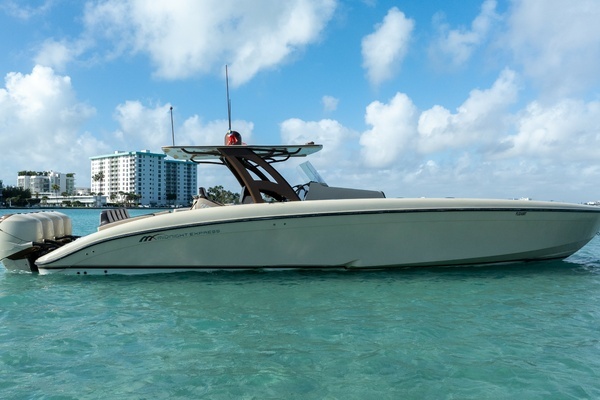43-ft-Midnight Express-2019-- Miami Beach Florida United States  yacht for sale
