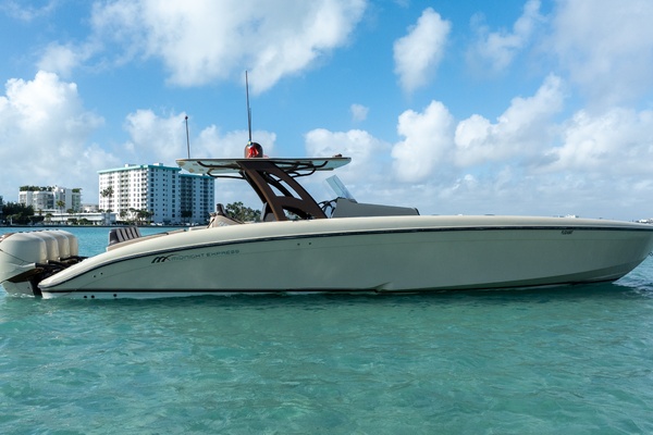 43ft Midnight Express Yacht For Sale