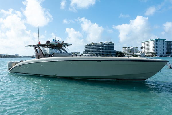 43ft Midnight Express Yacht For Sale