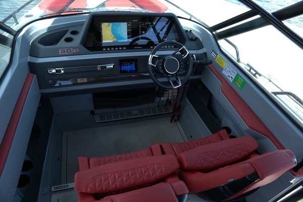 Photo of the 2023 Axopar 28 Brabus Shadow 500