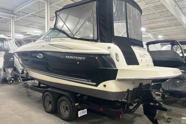 Photo of the 2008 Monterey 250 Cruisers