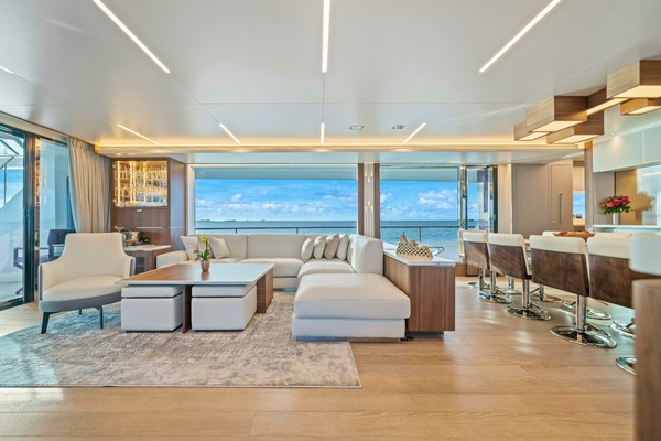 RIO 90ft Horizon Yacht For Sale