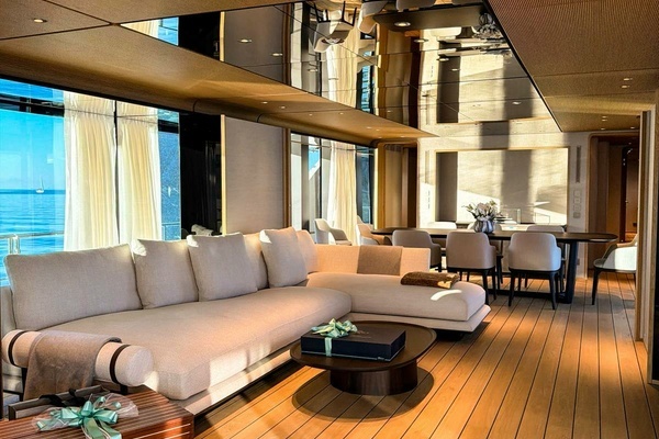 2025 Custom Line 127