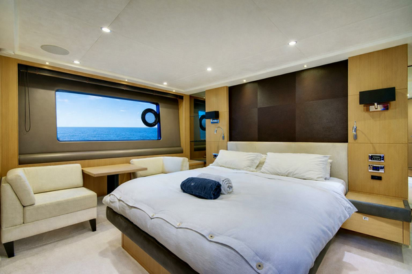 GRAND CRU 73ft Princess Yachts Yacht For Sale