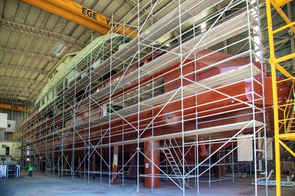 2027 Aegean Yacht 215