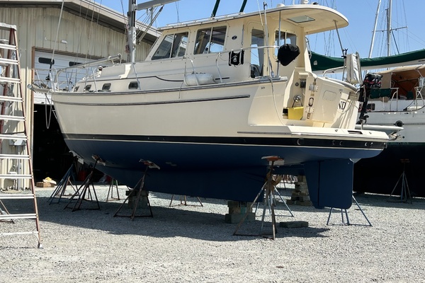 SECOND WIND 41ft Island Packet Yacht For Sale