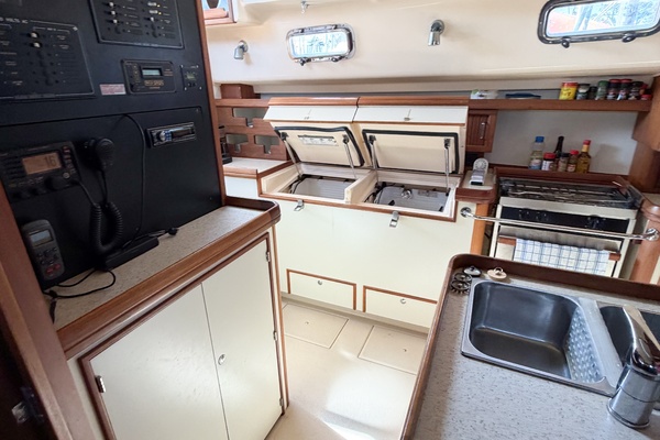 SECOND WIND 41ft Island Packet Yacht For Sale