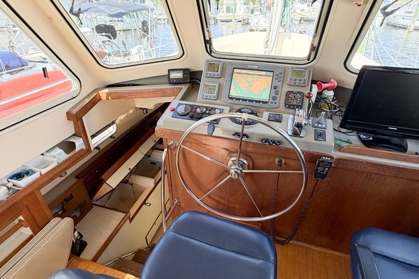 SECOND WIND 41ft Island Packet Yacht For Sale